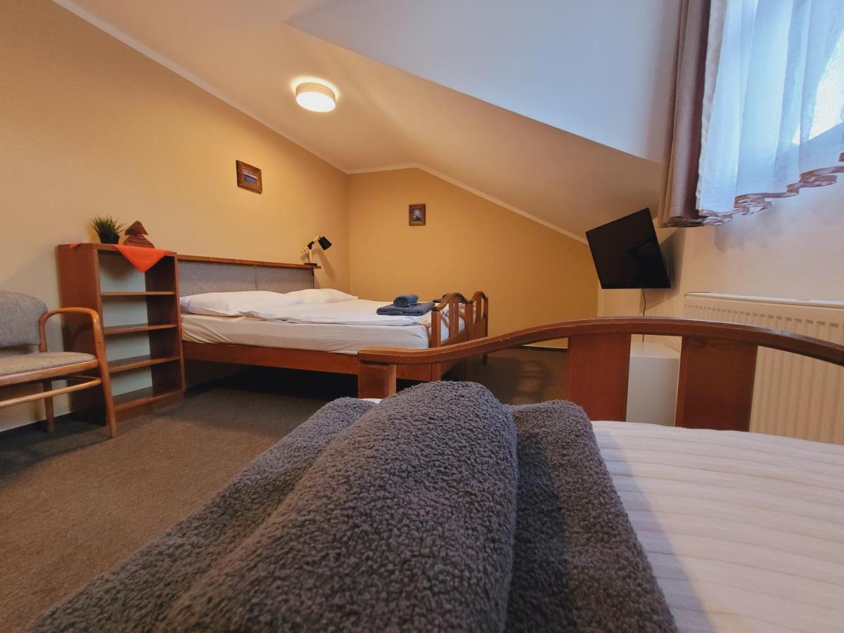 Hotel Stary Mlyn 耶塞尼克 外观 照片