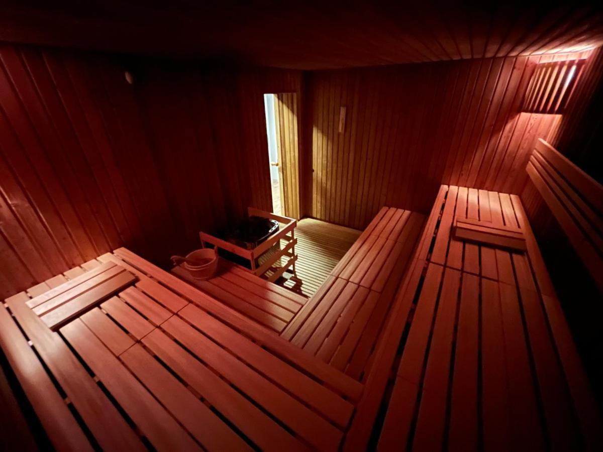 Hotel Stary Mlyn 耶塞尼克 外观 照片