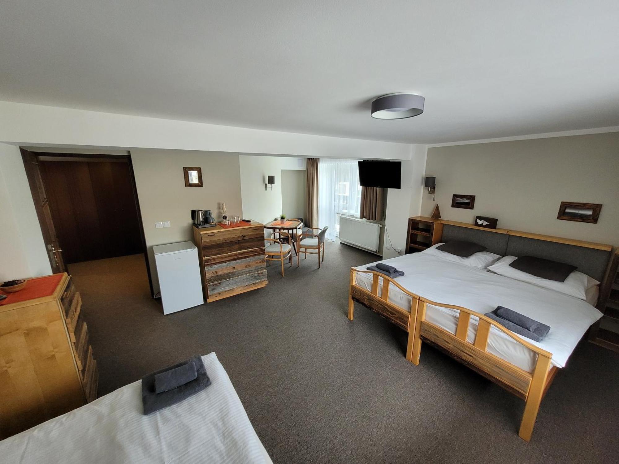 Hotel Stary Mlyn 耶塞尼克 外观 照片